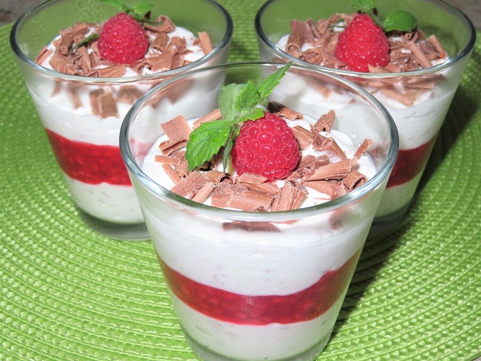 Stracciatella Joghurt Creme Mit Himbeeren Von Lucy2208 Chefkoch