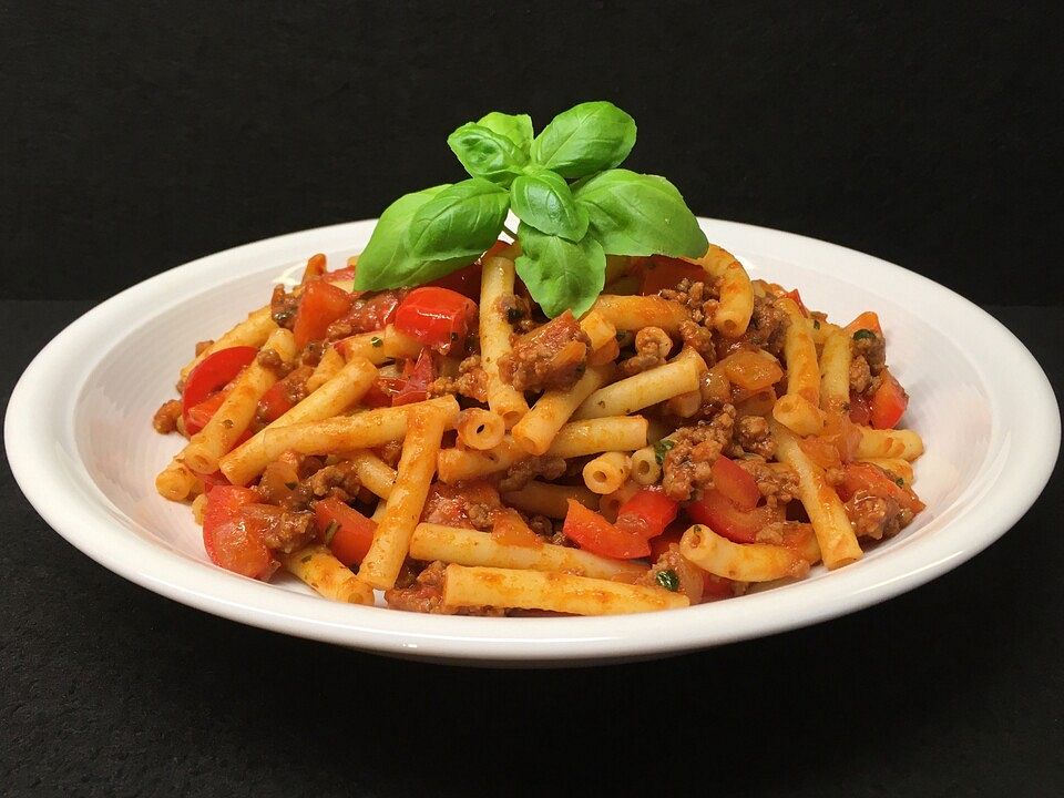 Toms Nudel Hackfleisch Pfanne Mit Paprika Von Tomomat Chefkoch