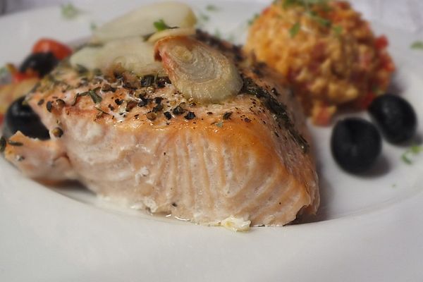 Mediterranes Lachsfilet In Der Folie Gegart Von Viniferia Chefkoch