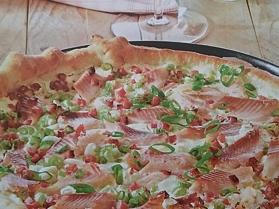 Flammkuchen Mit R Ucherforelle Von Kerstin Chefkoch