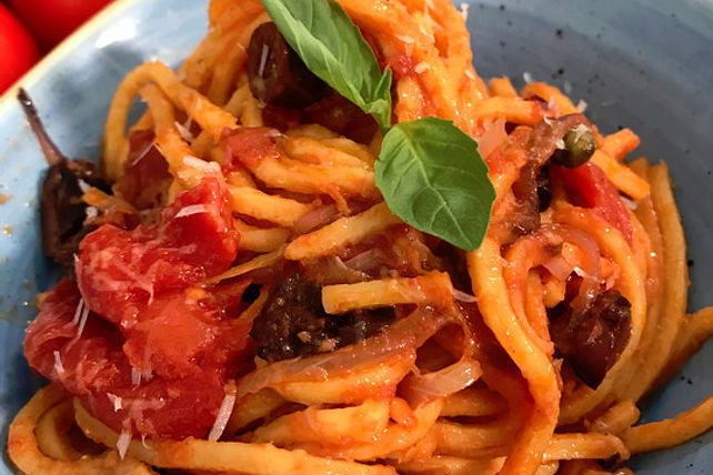 Spaghetti Alla Puttanesca Von Wissenschmeckt Chefkoch