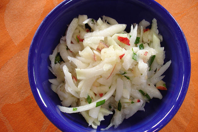 Kohlrabi Apfel Salat Mit Estragon Von Dodith Chefkoch