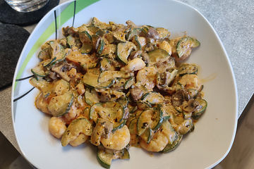 Zucchini Champignon Garnelen Pfanne Von Hemming Chefkoch