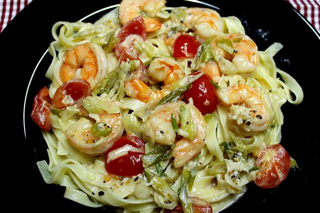 Tagliatelle Mit Garnelen In Sherry Sahne Von Barbabietola Chefkoch