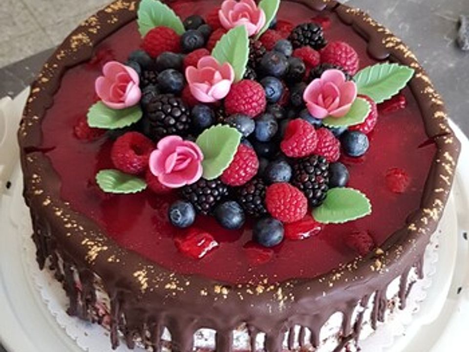 Himbeer K Sesahne Torte Von Himbeermousse Chefkoch