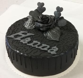 Black Cake 1020232144