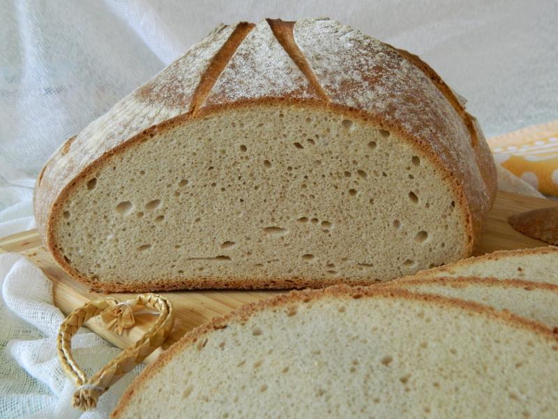Brot Brötchen backen März 372854201