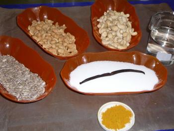 Vanille-Curry-Nüsse I