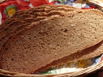 Sonnenblumenbrot aufgeschnitten