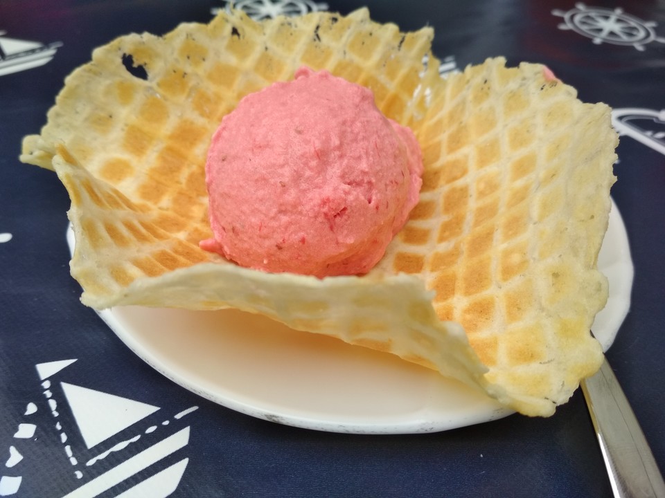 Erdbeer - Joghurt - Eis von Xapor | Chefkoch