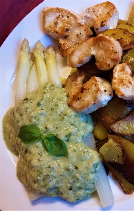 Spargel in Basilikum - Spargel - Sauce von pauline-1953 | Chefkoch Spargel in Basilikum - Spargel - Sauce von pauline-1953 | Chefkoch