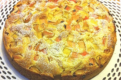Rhabarberkuchen mit Eierlikör (Bild)