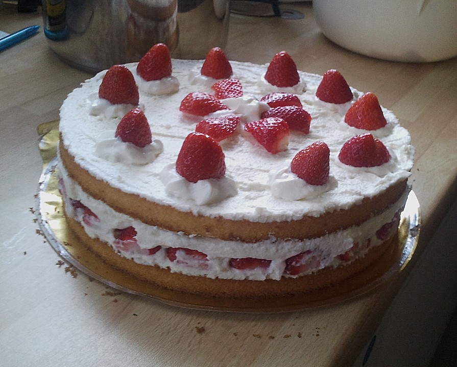 Erdbeer-Creme-Torte wie ich sie mag von CookingJulie | Chefkoch