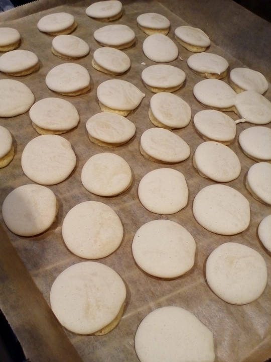Deckelplätzchen