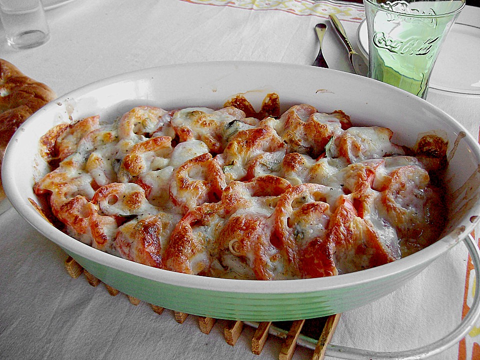 Tomaten - Mozzarella - Gratin mit Schweinemedaillons von Lena4ka | Chefkoch
