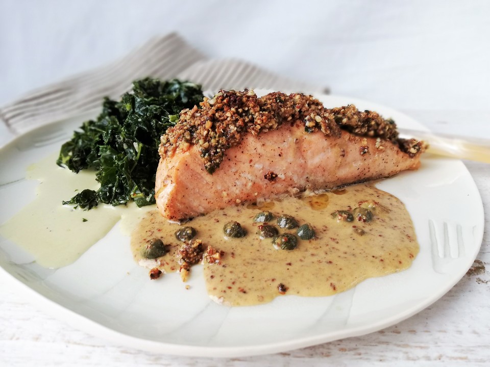 Lachs mit Mandelkruste von Koelkast | Chefkoch