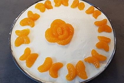 Pfirsich - Joghurt Torte mit Vanillehauch (Bild)
