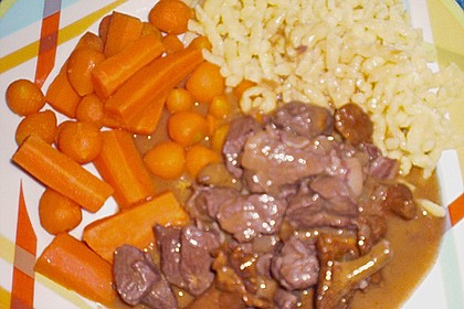 Wildschweingulasch (Bild)