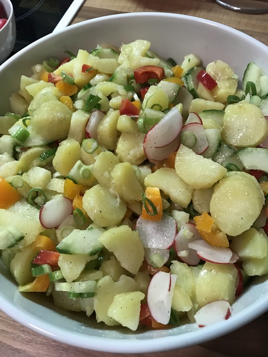 Kartoffelsalat mit Essig und Öl von falkin | Chefkoch