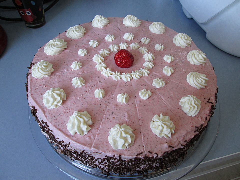Erdbeer - Sahne - Torte von May68 | Chefkoch