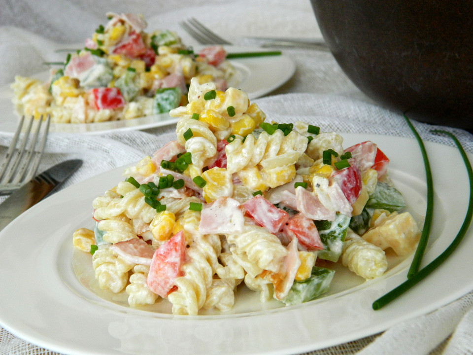 Nudelsalat mit Schinken und Käse von Birnchen | Chefkoch