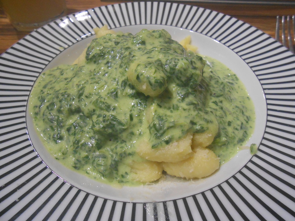Gnocchi mit Spinat - Gorgonzolasoße von lillebrö | Chefkoch