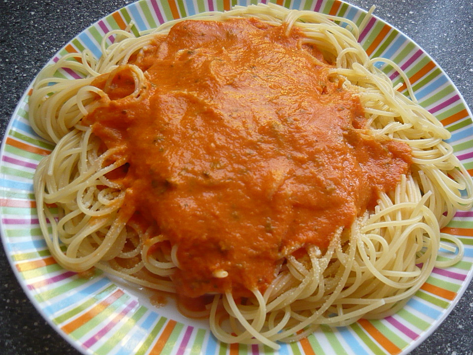 Spaghetti mit Tomaten - Sahne - Sauce von Sandyhase | Chefkoch