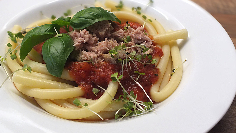 Tomaten - Thunfisch - Soße für Pasta von Jicky | Chefkoch