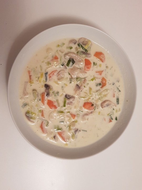 Vegetarische Käse - Gemüse - Suppe von Saeros | Chefkoch