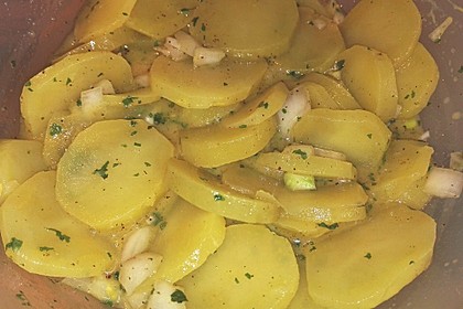 Schwäbischer Kartoffelsalat (Bild)