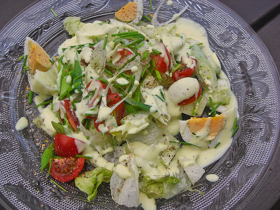 Leckere Salatsoße für gemischten Salat von Sunshine23 | Chefkoch