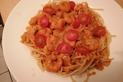 Spaghetti mit Garnelen in Weißwein - Sahnesauce (Bild)
