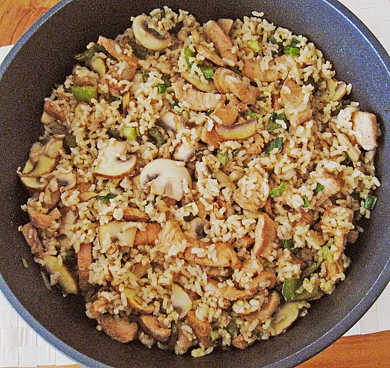 Gebratener Reis mit Hähnchen und Sherry von gruenerseestern | Chefkoch