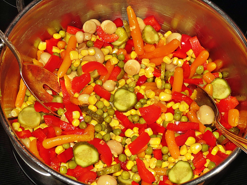 Vegetarischer Nudelsalat - Ein Schmackhaftes Rezept | Chefkoch.de