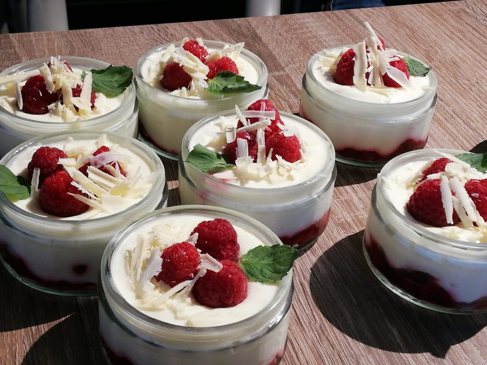 Mascarpone - Quark - Creme mit Himbeeren von steffire | Chefkoch.de