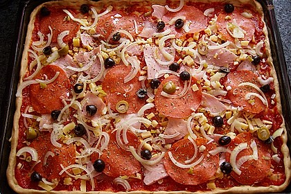 Pizzateig luftig und locker (Bild)