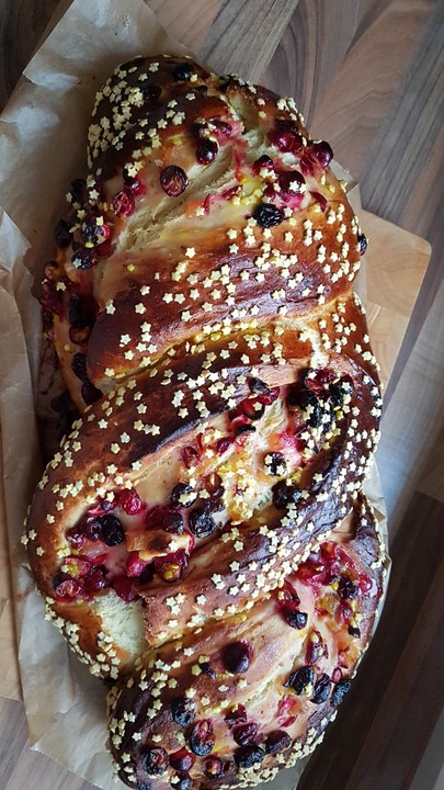 Cranberry - Aprikosen - Zopf von Rocky73 | Chefkoch.de