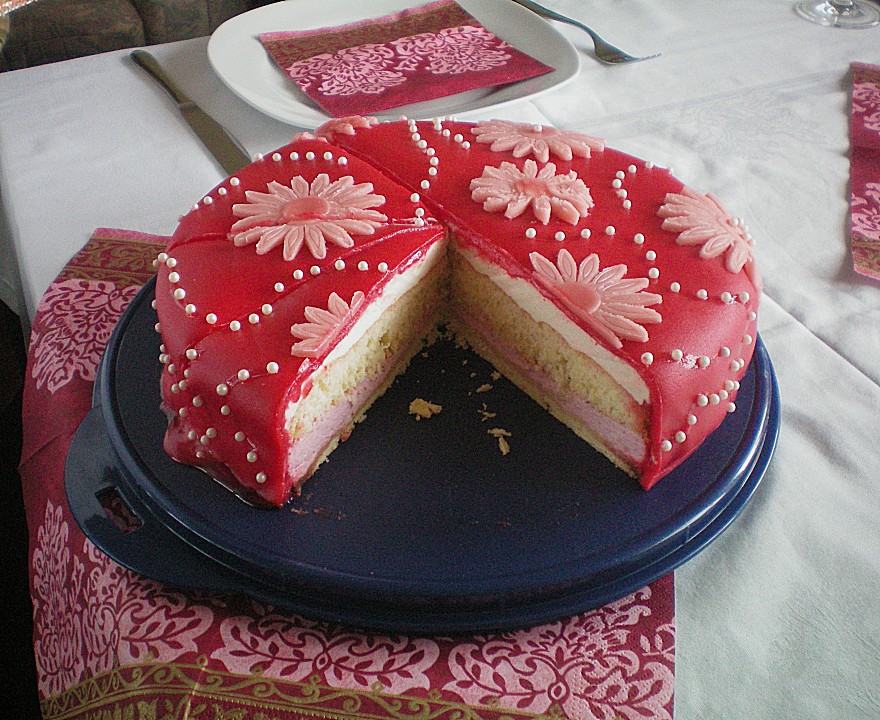 Erdbeer Maracuja Torte Von Wuschel27 Chefkoch