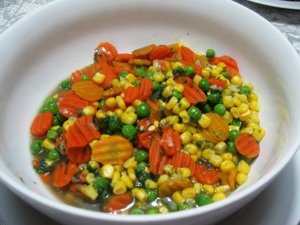 Erbsen - Möhren - Mais - Salat von schaf1002 | Chefkoch