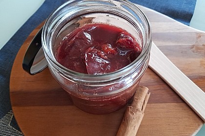 Zwetschgenröster (Bild)