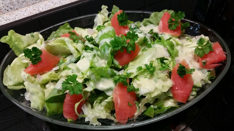 Kopfsalat mit geräuchertem Seelachs | Chefkoch Kopfsalat mit geräuchertem Seelachs | Chefkoch