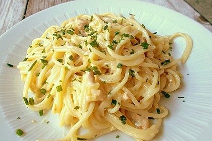 Pasta mit Lachs - Carbonara (Bild)