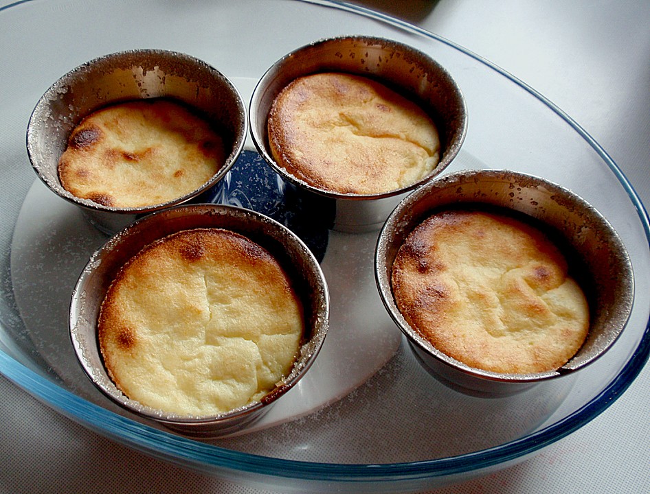 Topfensoufflé mit Erdbeerragout von Torte80 | Chefkoch
