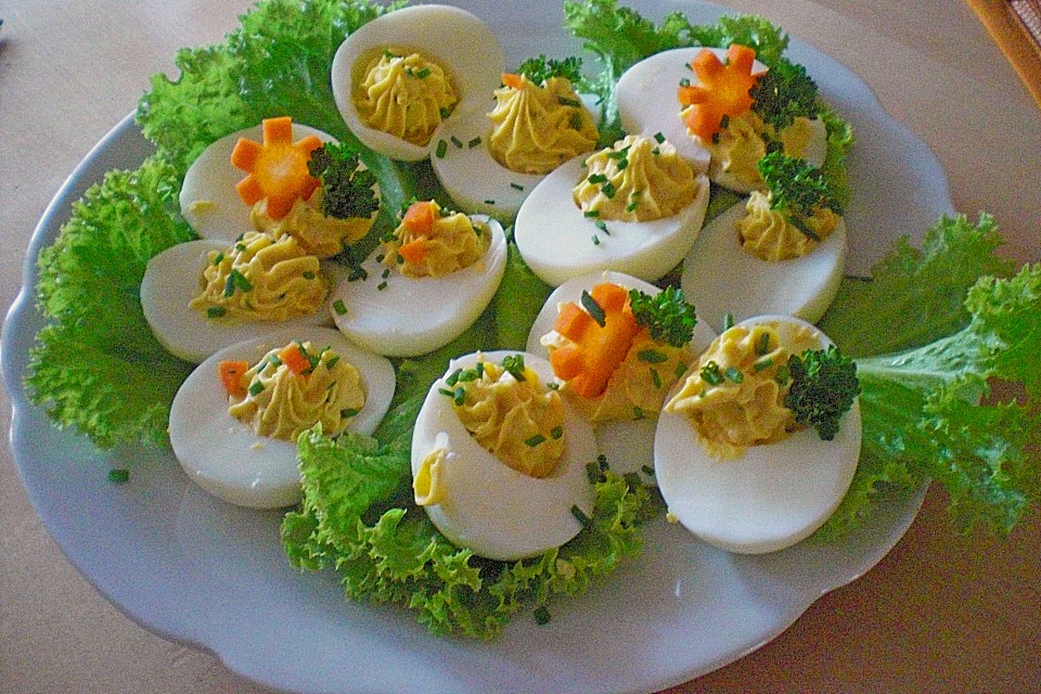Gefüllte Eier mit Schnittlauch von Plumpsi | Chefkoch