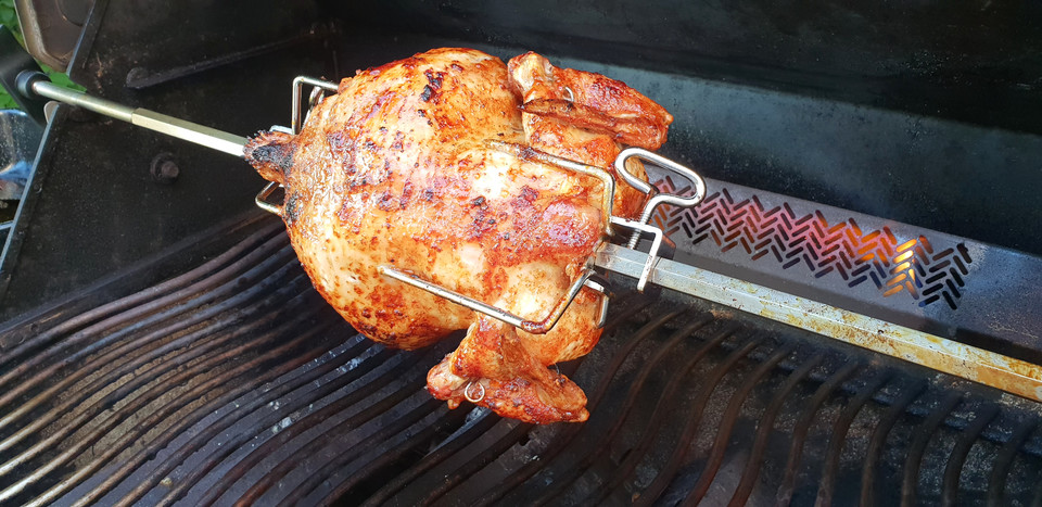 Hähnchen auf dem Spieß grillen | Chefkoch