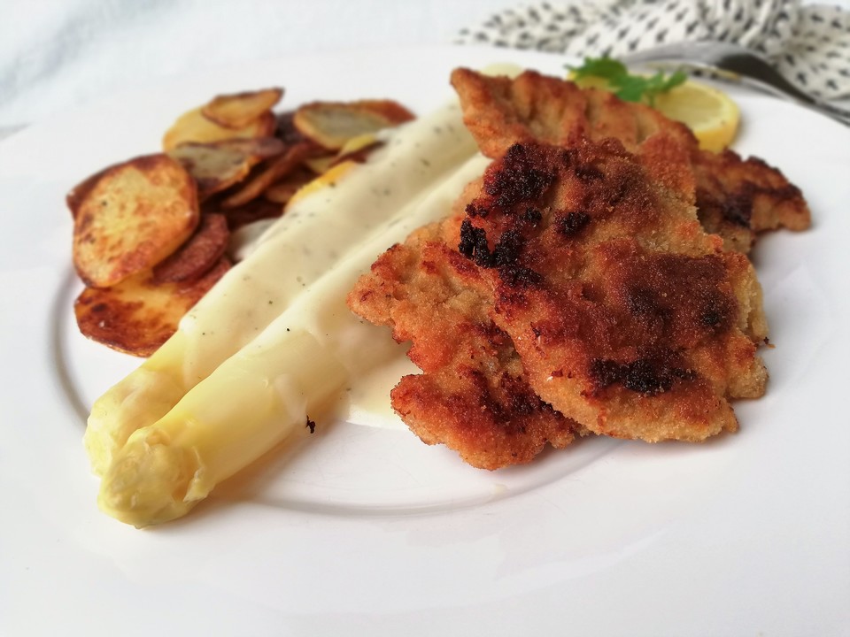 Wiener Schnitzel mit Spargel von lucy2208 | Chefkoch