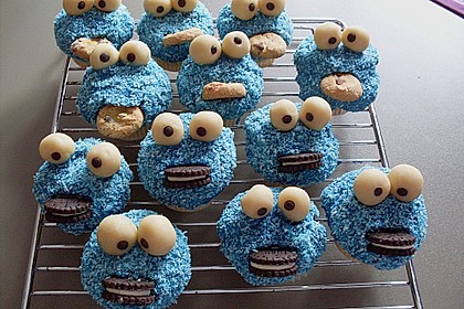 Krümelmonster-Muffins 30