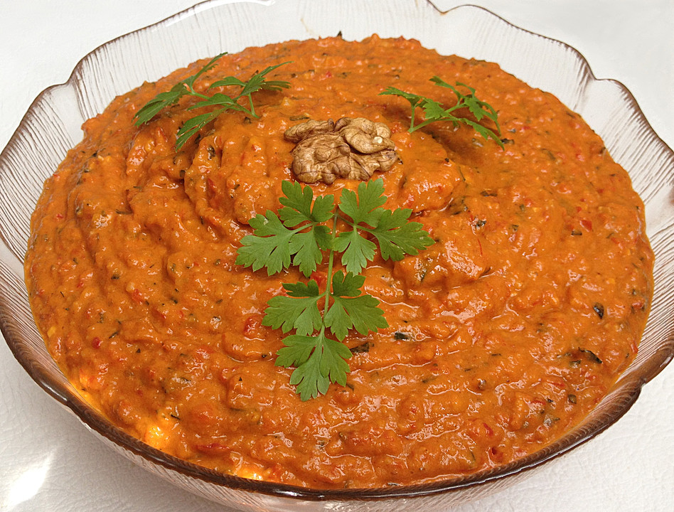 Muhammara - syrische Vorspeise von khauwagiya | Chefkoch Muhammara - syrische Vorspeise von khauwagiya | Chefkoch