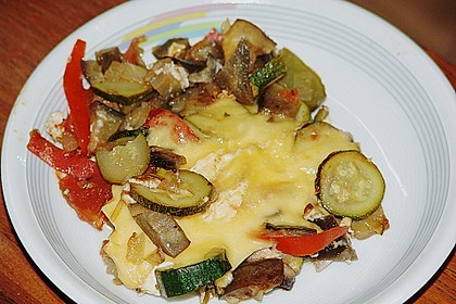 Gemüsepfanne mit Eiern und Käse (Bild)
