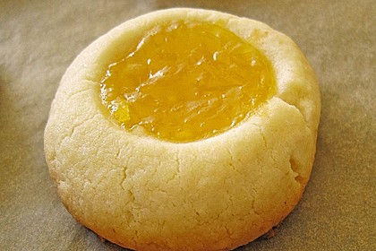 Zitronenhäufchen mit Lemon Curd (Bild)